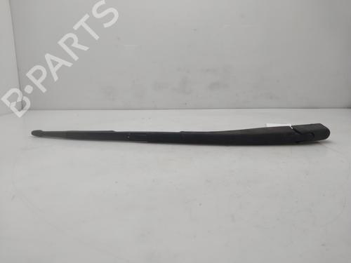 Used Rear windshield wiper arm Rear windshield wiper arm 37533490 37533490