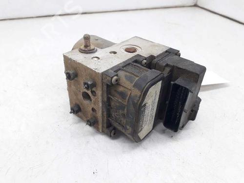 Used ABS pump TOYOTA COROLLA (_E12_) 1.6 VVT-i (ZZE121_, ZZE121R) (110 hp) 2878577