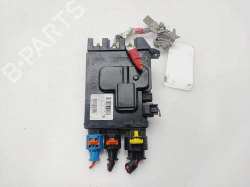 Sikringsdose RENAULT MEGANE III Hatchback (BZ0/1_, B3_) 1.2 TCe (BZ2B, BZ11) (116 hp) 29124638