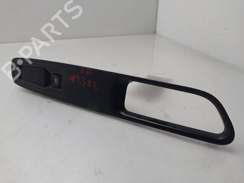 Used Right front window switch Right front window switch RENAULT CLIO IV (BH_) [2012-2021] 40279526 40279526