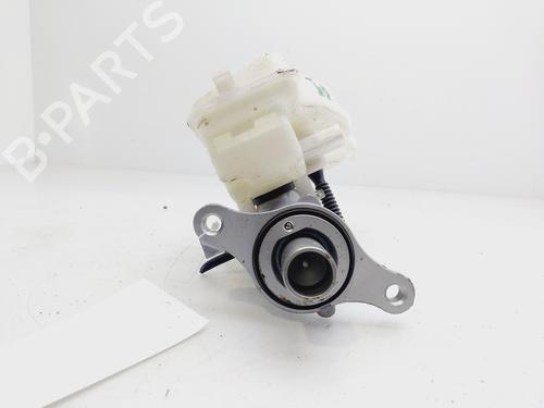 Used Brake master cylinder PEUGEOT 2008 I (CU_) 1.5 BlueHDI 100 (102 hp) 23549216