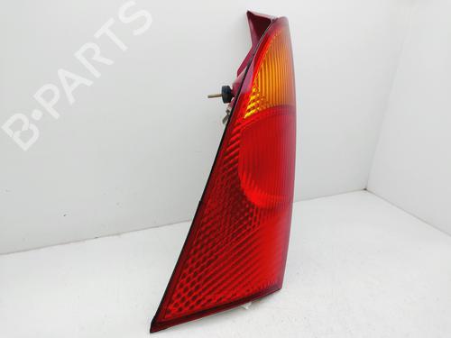 Right taillight FORD FOCUS I (DAW, DBW) 1.8 TDCi | BP30133661C35 