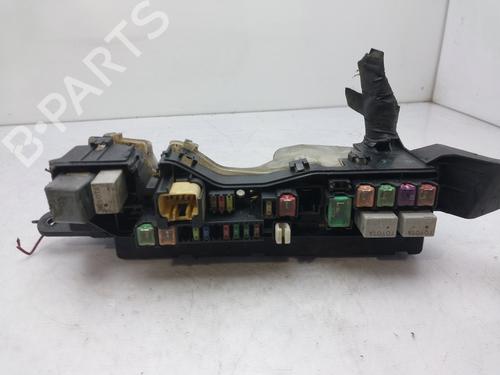 Used Fuse box TOYOTA AVENSIS Estate (_T25_) 2.2 D-4D (ADT251_, ADT251R) (150 hp) 12412391