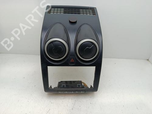 Used Middle console NISSAN QASHQAI I (J10, NJ10) [2006-2015]  31593004