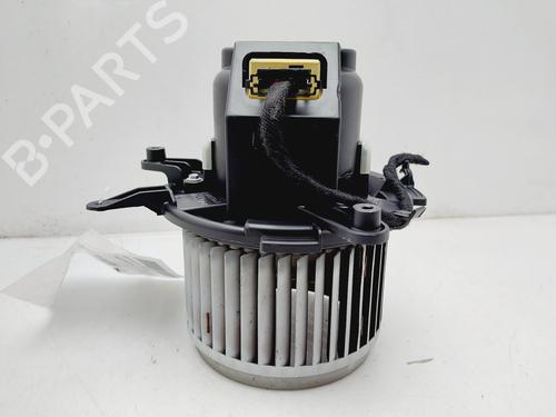 Heater blower motor PEUGEOT 3008 II SUV (MC_, MR_, MJ_, M4_) 1.5 BlueHDi 130 | BP26694193M62 