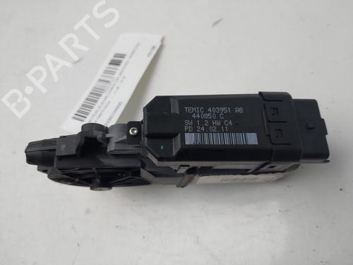 Right front window motor KIA CEE'D Hatchback (ED) | BP37191885E20 - Image 2