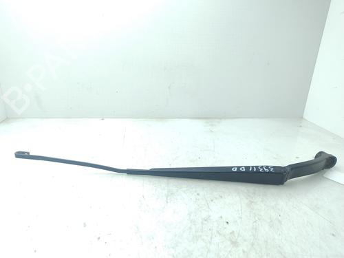 Used Front windshield wiper arm SUBARU OUTBACK (BL, BP) 2.0 D AWD (BPD) (150 hp) 29326326