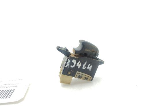 Used Right rear window switch HYUNDAI SANTA FÉ I (SM) 2.0 CRDi 4x4 (113 hp) 29933712