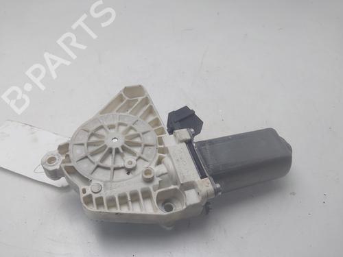 Used Left front window motor Left front window motor 32517670 32517670