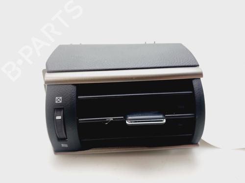 Luftventil LEXUS IS III (_E3_) 300h (AVE30_, AVE30R) (223 hp) 30492556