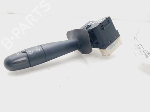 Used Steering column stalk RENAULT CLIO II (BB_, CB_) 1.5 dCi (B/CB07) (65 hp) 19664806