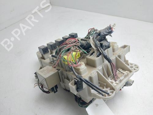 Fuse box TOYOTA RAV 4 II (_A2_) 2.0 4WD (ACA21, ACA20) | BP37153050E1 - Image 4