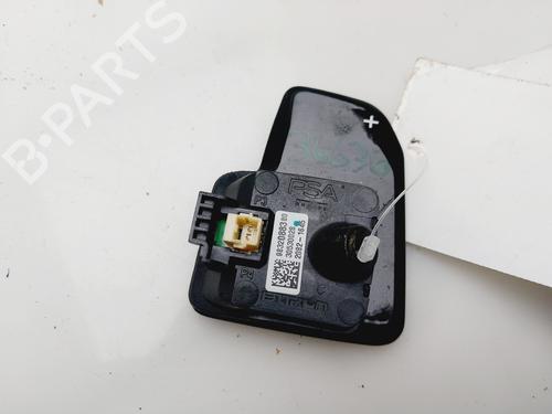 Used Steering wheel controls Steering wheel controls CITROËN C4 III (BA_, BB_, BC_) 1.5 BlueHDi 130 (BBYHZB) (131 hp) 36490100 36490100