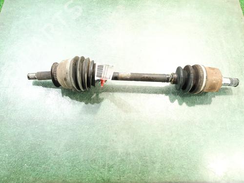 Used Left front driveshaft HYUNDAI ELANTRA III Saloon (XD) 2.0 CRDi (113 hp) 11039042