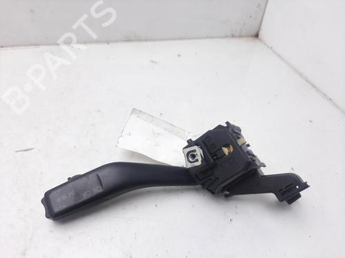 Used Steering column stalk VW GOLF V (1K1) [2003-2010]  22632699