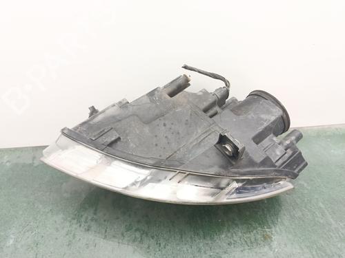 Right headlight VW PASSAT B6 Variant (3C5) | BP32468018C29