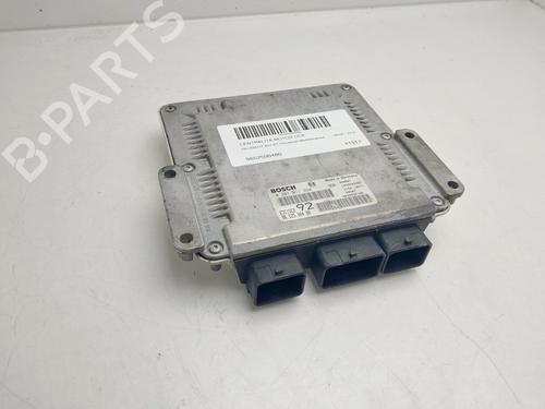 Used Engine control unit (ECU) Engine control unit (ECU) PEUGEOT 807 (EB_) [2002-2026] 35813699 35813699