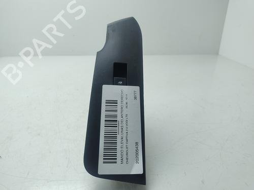 Used Right front window switch CHEVROLET CAPTIVA (C100, C140) 2.0 D (150 hp) 27606558