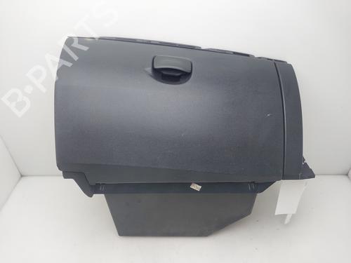 Used Glove box Glove box RENAULT CLIO III (BR0/1, CR0/1) [2005-2014] 33657997 33657997