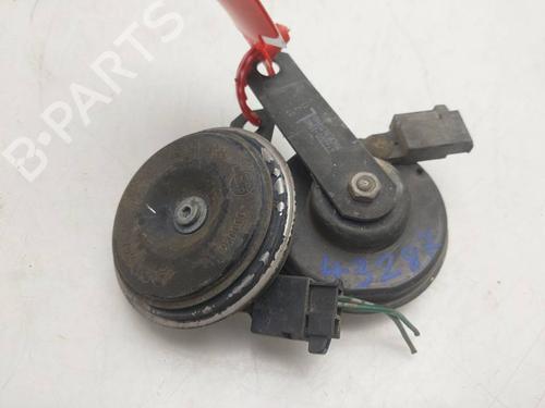 Used Horn Horn SUZUKI GRAND VITARA II (JT, TE, TD) 1.9 DDiS All-wheel Drive (JT419, TD44, JB419WD, JB419XD,... (129 hp) 40182313 40182313