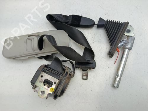 Used Front left seatbelt NISSAN QASHQAI I (J10, NJ10) [2006-2015]  31051042