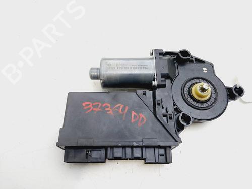 Used Right front window motor AUDI A4 B7 (8EC) 2.0 TDI 16V (140 hp) 24018824