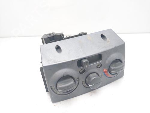 Used Climate control FIAT PUNTO (176_) 60 1.2 (176AP, 176AR, 176AQ, 176BB) (60 hp) 11274419