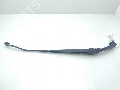 Used Front windshield wiper arm MITSUBISHI OUTLANDER II (CW_W) 2.0 DI-D (CW8W) (140 hp) 23553272