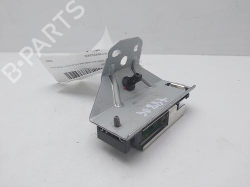 Used Antenna/Base MERCEDES-BENZ B-CLASS Sports Tourer (W247) B 200 d (247.012) (150 hp) 17680478