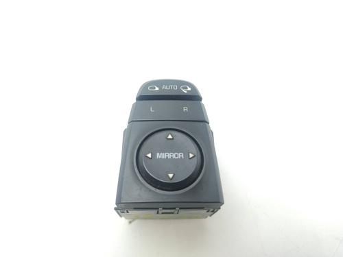 Used Mirror switch KIA SPORTAGE IV (QL, QLE) 1.7 CRDi (116 hp) 26138736