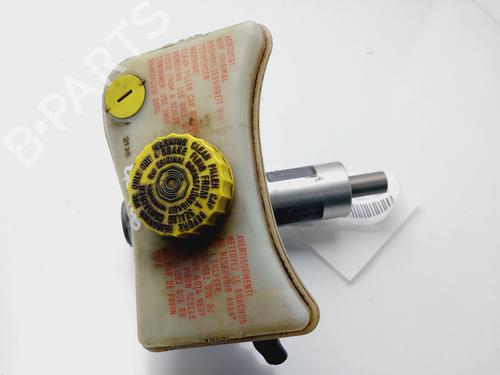 brake-master-cylinder-audi-a4-b7-8ec-2004-2005-2006-2007-2008-2009-32154535 main image