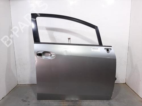 Right front door TOYOTA VERSO (_R2_) 2.0 D-4D (AUR20_) (126 hp) 11538304