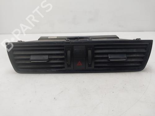 Used Warning switch Warning switch SKODA RAPID (NH3, NK3, NK6) [2012-2022] 33694083 33694083