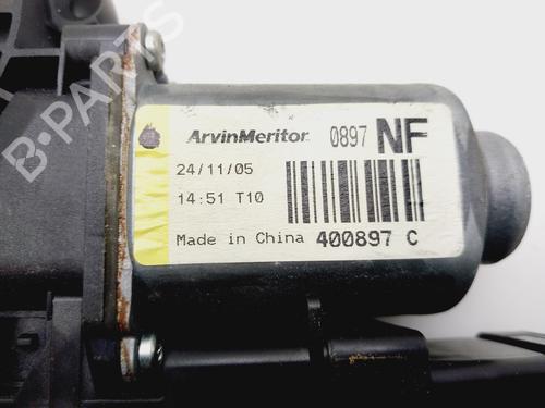 Motor elevalunas trasero izquierdo CITROËN C5 I (DC_) 2.0 16V (DCRFNC, DCRFNF) (136 hp) 30680812