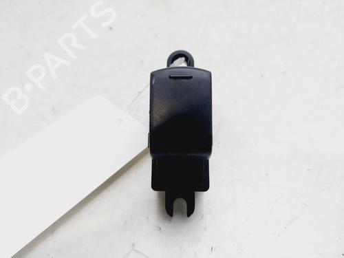 Used Right rear window switch NISSAN QASHQAI / QASHQAI +2 I (J10, NJ10, JJ10E) 2.0 dCi (150 hp) 25782175