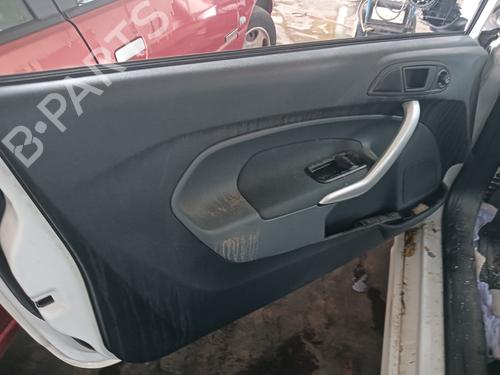 Essuie-glace moteur avant FORD FIESTA VI (CB1, CCN) 1.6 Ti | BP30795816M29