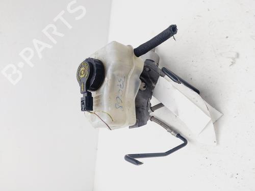 Brake master cylinder BMW 1 (E87) 116 d | BP25721181M77 
