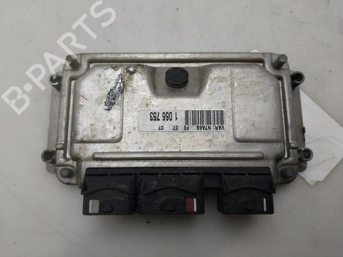 Used Engine control unit (ECU) Engine control unit (ECU) CITROËN XSARA Coupe (N0) 1.6 16V (109 hp) 34113548 34113548