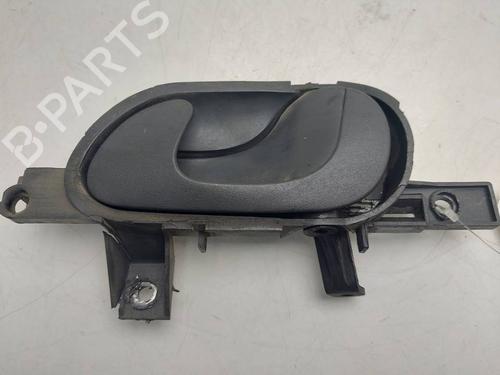 Used Front right interior door handle Front right interior door handle CITROËN JUMPY I Platform/Chassis (BU_, BV_, BW_, BX_) 2.0 HDi 110 16V (109 hp) 39751584 39751584