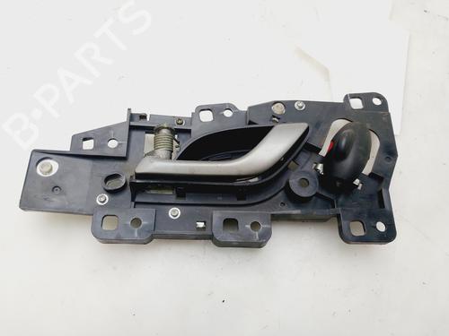 Used Front left interior door handle HONDA CIVIC VIII Hatchback (FN, FK) 2.2 CTDi (FK3) (140 hp) 27334181