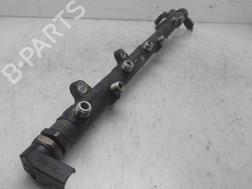 Used Injection rail Injection rail 37032179 37032179