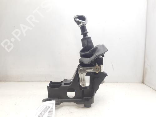 Gear lever PEUGEOT 2008 I (CU_) 1.2 THP 130 / PureTech 130 | BP17446708M90 