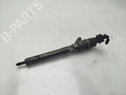 Injecteur CHEVROLET NUBIRA Saloon 1.6 (109 hp) 32104423