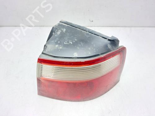 Right taillight KIA CARENS II MPV (FJ) 2.0 CRDi | BP12422383C35 