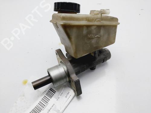 Used Brake master cylinder BMW 3 (E46) 320 d (136 hp) 18486838