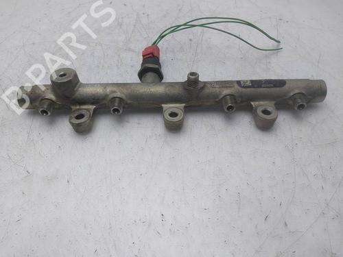 Used Injection rail Injection rail CITROËN XSARA Coupe (N0) 2.0 HDI 90 (90 hp) 40513585 40513585