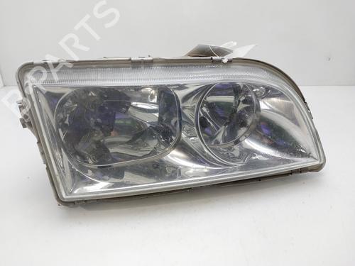 Used Right headlight VOLVO V40 Estate (645) 1.8 i (125 hp) 16818390
