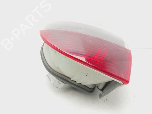 Right taillight SKODA SUPERB I (3U4) 1.9 TDI | BP22344665C35 