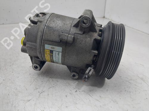Used AC compressor RENAULT SCÉNIC II (JM0/1_) [2003-2010]  32014439