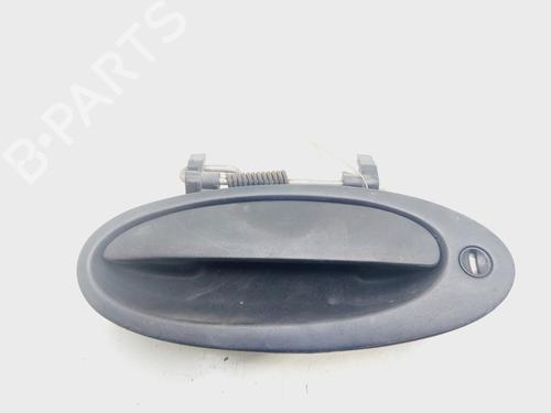 Used Front left exterior door handle RENAULT LAGUNA I (B56_, 556_) 2.2 dT (B569) (113 hp) 26946943